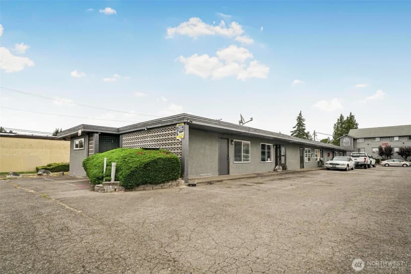 Property photo for 7603 Pacific Avenue, Tacoma photo 12