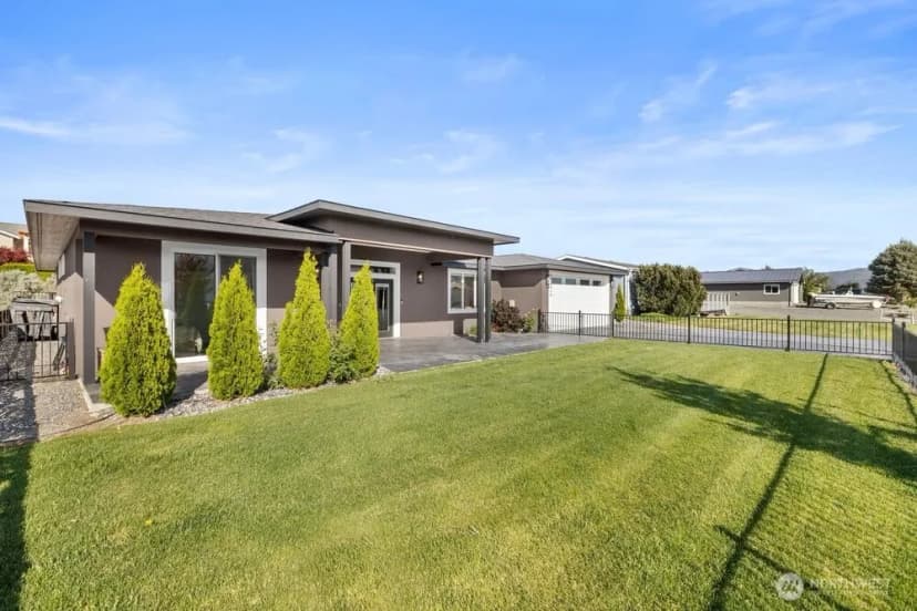 Property photo for 419 Edgewater Way Sw, Mattawa photo 6