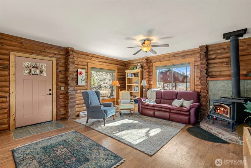 Property photo for 75 Purtteman Gulch Road, Chelan photo 4
