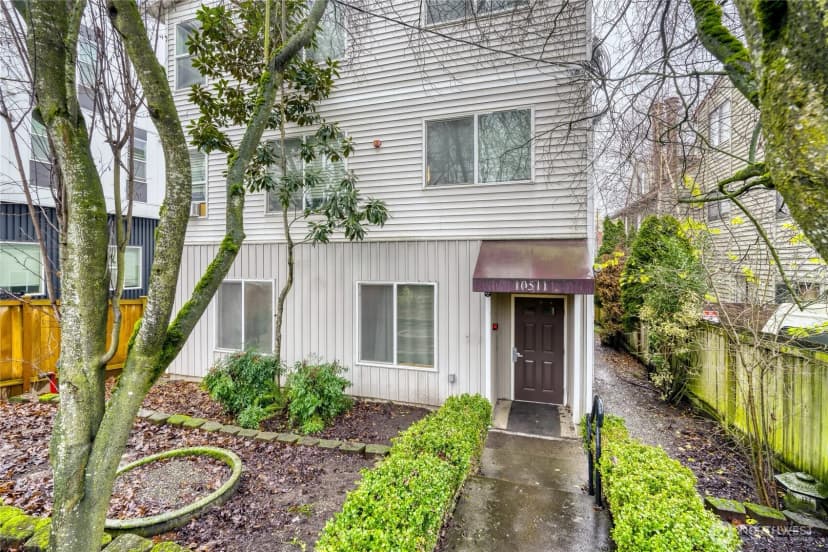 Property photo for 10511 Midvale Avenue N #302, Seattle
