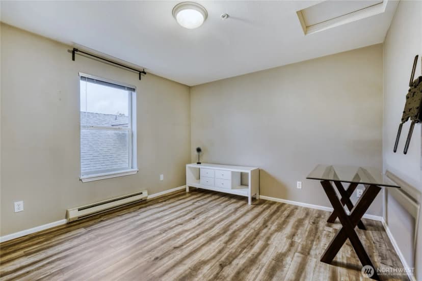 Property photo for 10511 Midvale Avenue N #302, Seattle photo 20