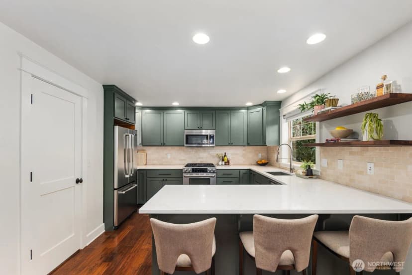 Property photo for 310 W Lee Street, Seattle photo 13