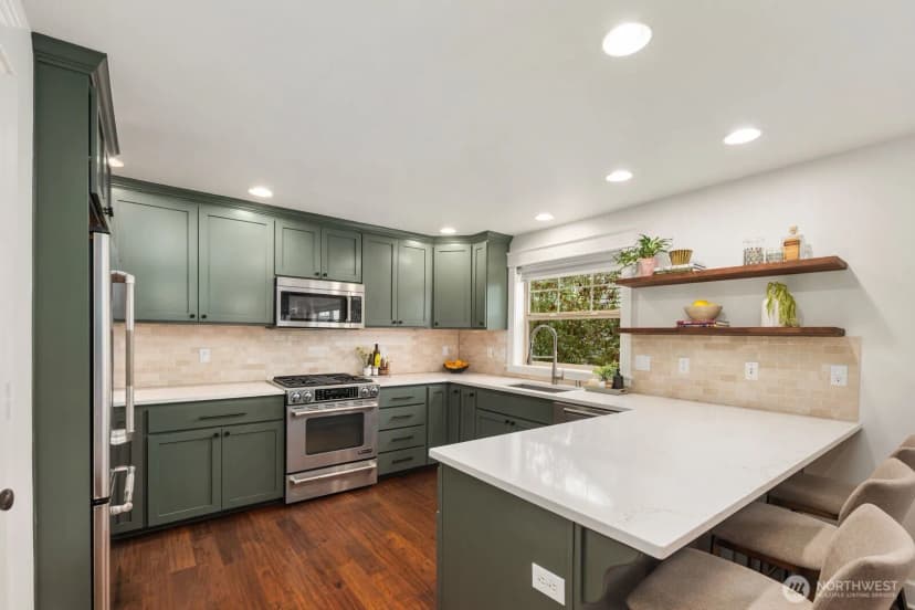 Property photo for 310 W Lee Street, Seattle photo 12