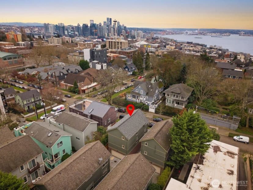 Property photo for 310 W Lee Street, Seattle photo 33