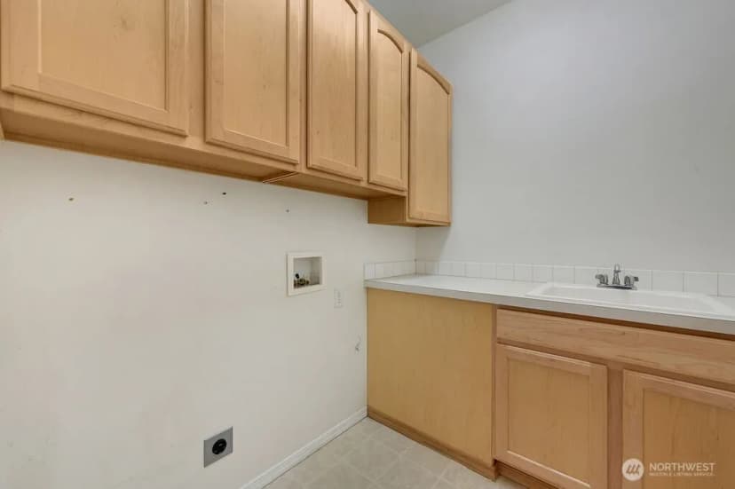 Property photo for 822 Madeline Street, Port Angeles photo 20