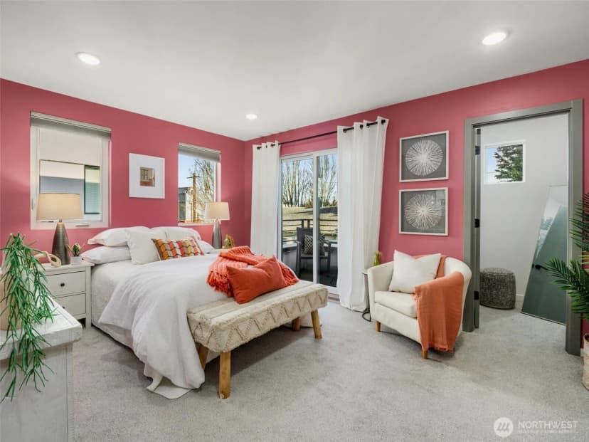 Property photo for 541 S Cloverdale St #b, Seattle photo 17