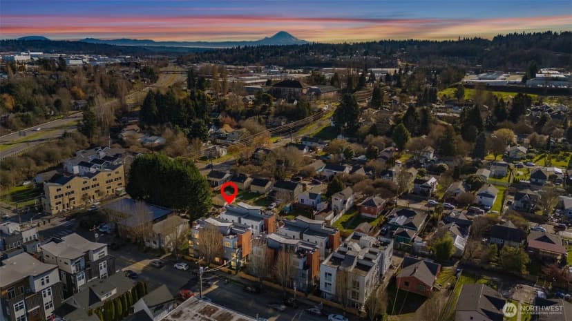 Property photo for 541 S Cloverdale St #b, Seattle