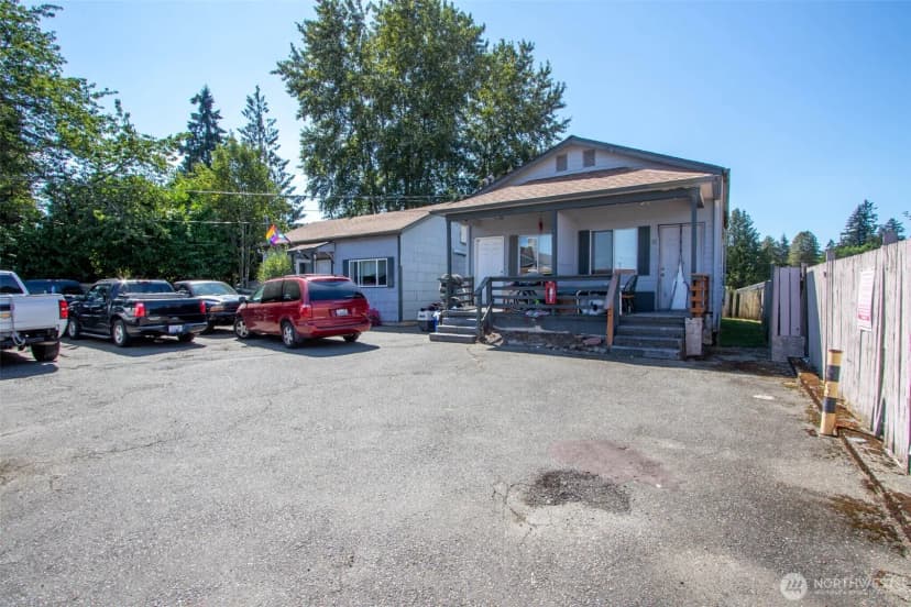 Property photo for 9618 Pacific Avenue, Tacoma photo 16