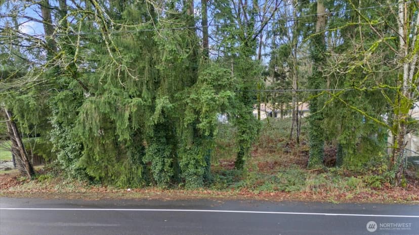 Property photo for 32227 Military Road S, Federal Way photo 2