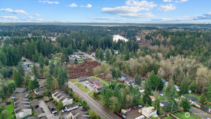 Property photo for 32227 Military Road S, Federal Way photo 8