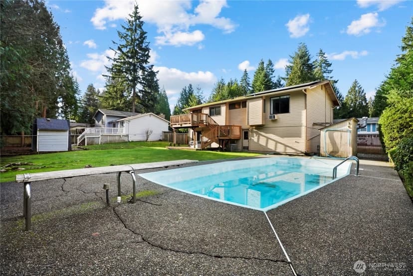 Property photo for 10914 165th Place Ne, Redmond photo 29