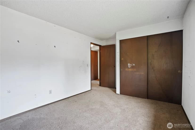 Property photo for 10914 165th Place Ne, Redmond photo 15