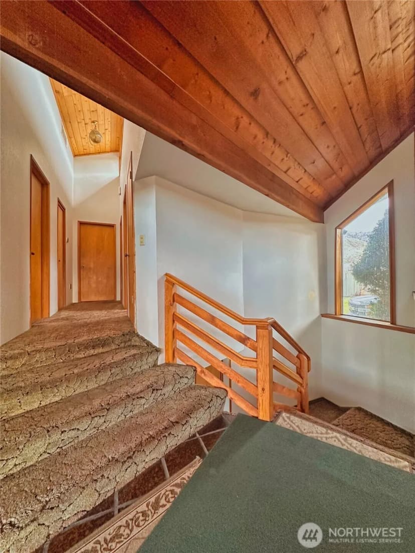 Property photo for 323 A Eastlake Road, Oroville photo 17