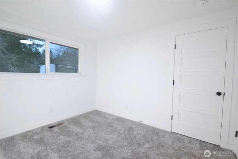 Property photo for 1410 Beech Avenue, Steilacoom photo 28