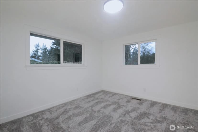 Property photo for 1410 Beech Avenue, Steilacoom photo 25