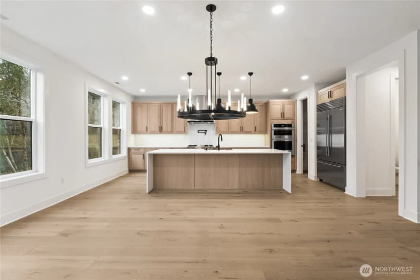 Property photo for 13806 Se 85th Street, Newcastle photo 12