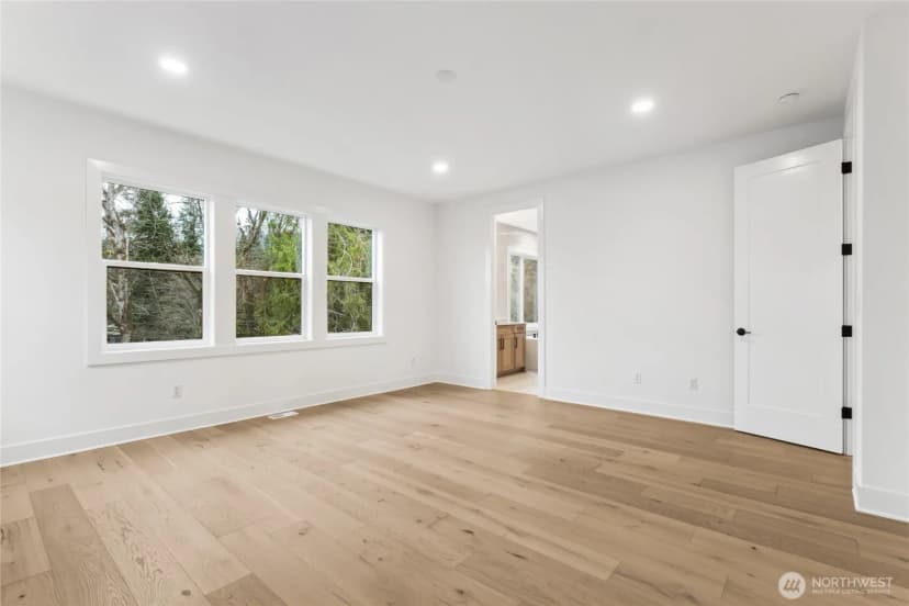 Property photo for 13806 Se 85th Street, Newcastle photo 30