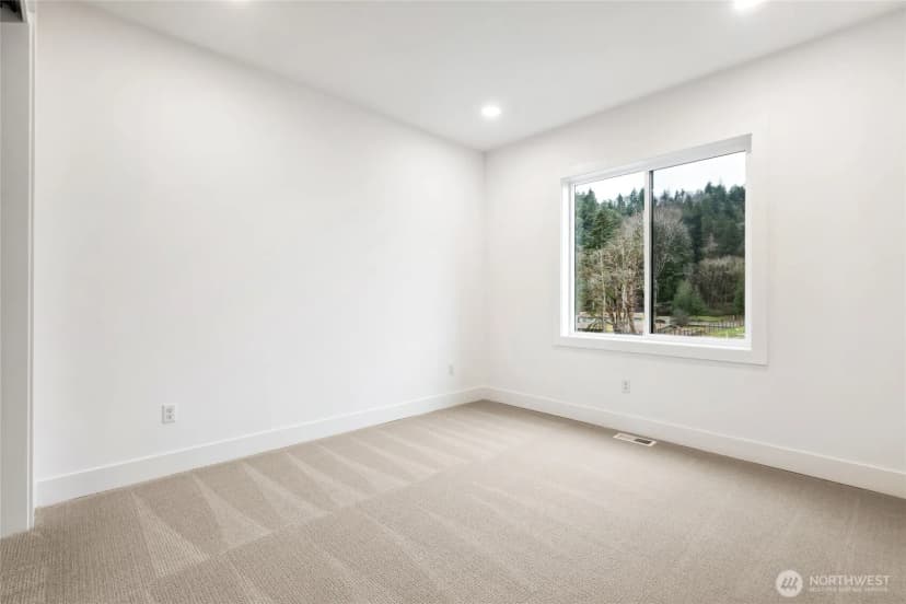 Property photo for 13806 Se 85th Street, Newcastle photo 27