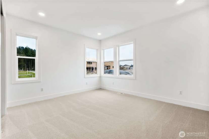 Property photo for 13806 Se 85th Street, Newcastle photo 29