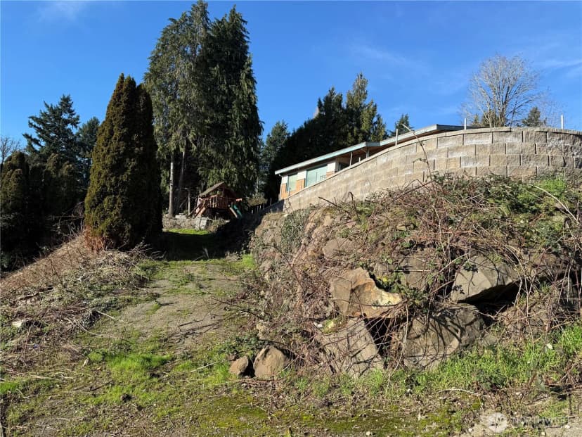 Property photo for 6800 S 133rd Street, Seattle photo 10