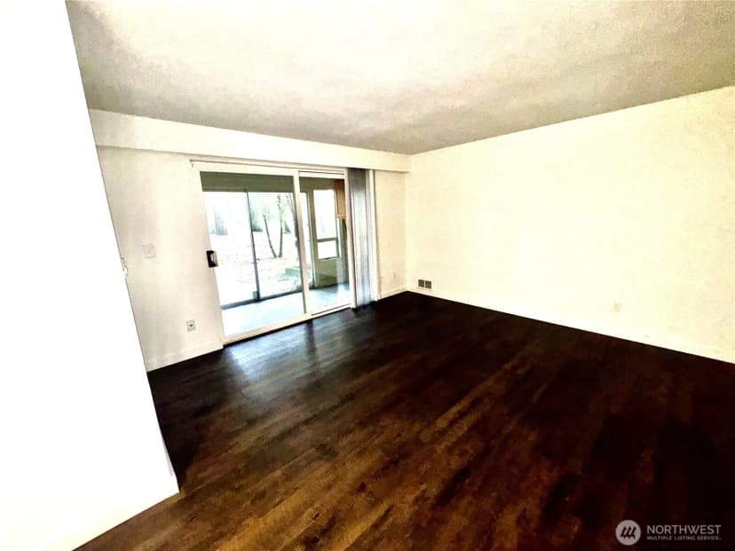 Property photo for 8637 Zircon Drive Sw #s2, Tacoma photo 12