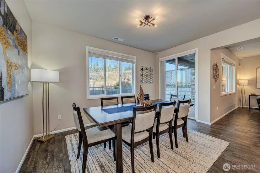 Property photo for 28902 239th Avenue Se, Maple Valley photo 11