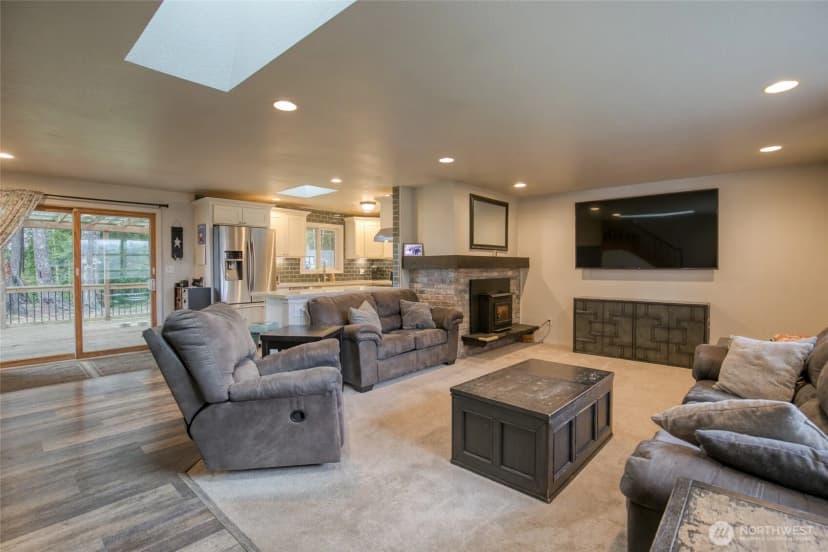 Property photo for 511 Highland Drive, Montesano photo 9