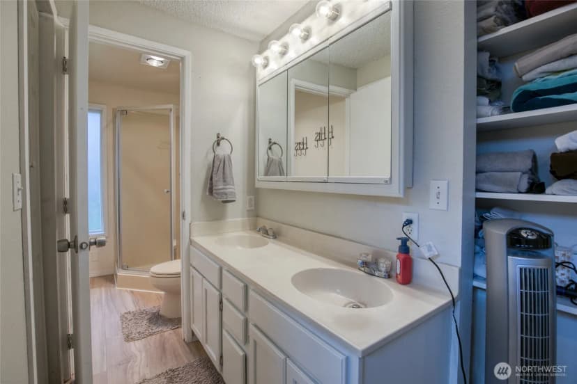 Property photo for 511 Highland Drive, Montesano photo 17