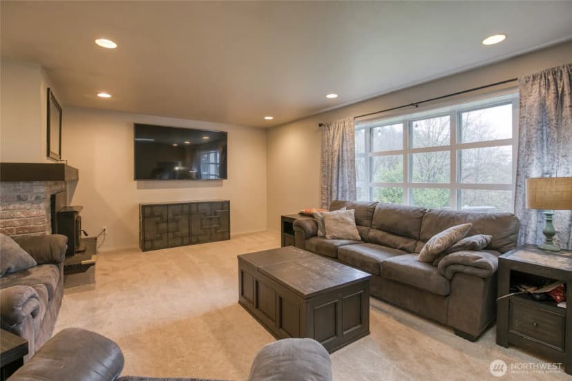 Property photo for 511 Highland Drive, Montesano photo 8
