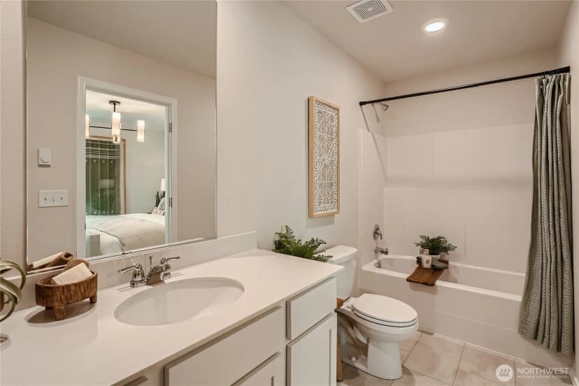 Property photo for 13714 199th Street Ct E, Graham photo 10