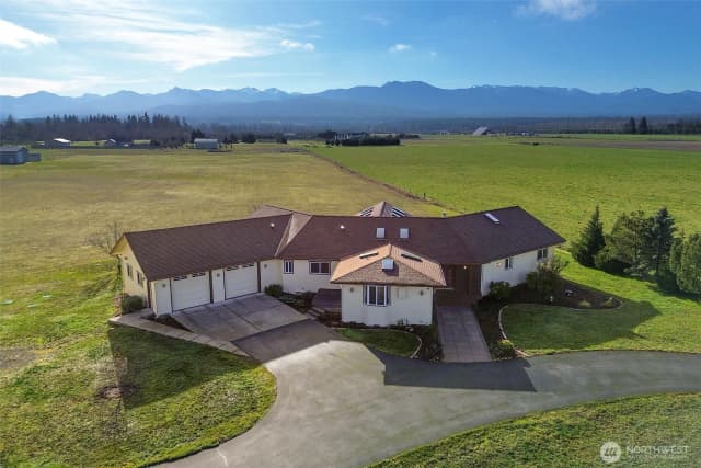 Property photo for 1132 Woodcock Road, Sequim