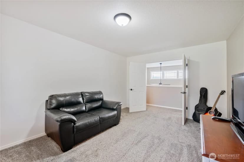 Property photo for 622 Stone Park, Kalama photo 16