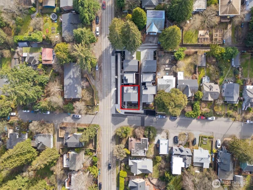 Property photo for 1261 Ne 100th Street, Seattle photo 39