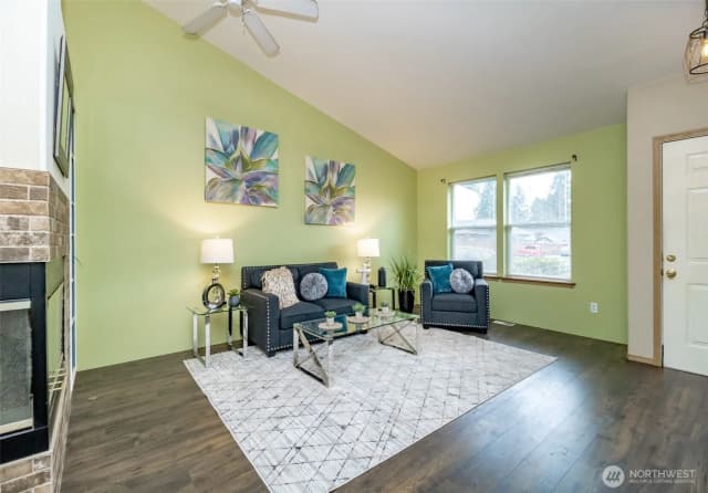 Property photo for 3303 18th Street Pl Sw, Puyallup photo 4