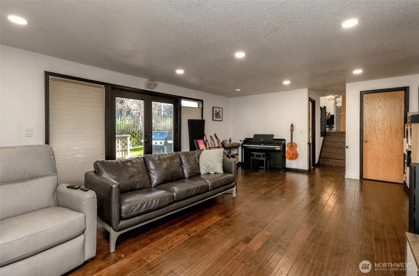 Property photo for 8208 24th Street Court W, University Place photo 12