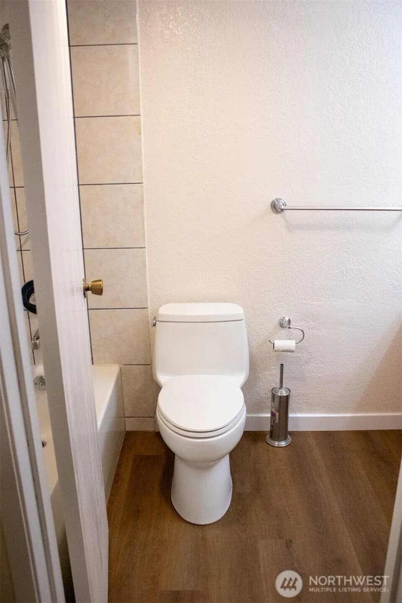 Property photo for 23411 102nd Avenue Se #e107, Kent photo 34