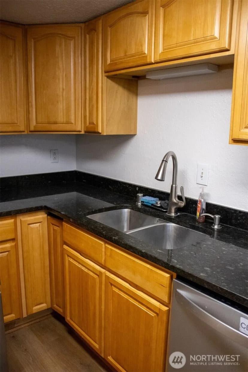 Property photo for 23411 102nd Avenue Se #e107, Kent photo 20