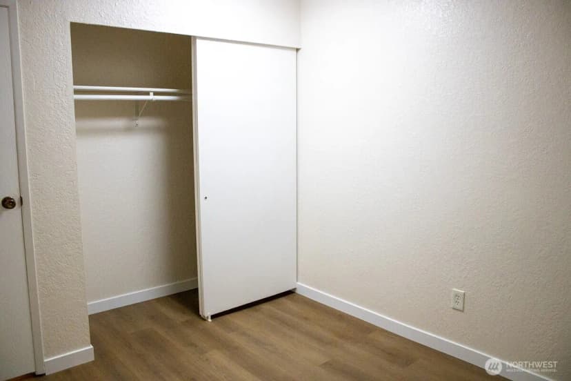 Property photo for 23411 102nd Avenue Se #e107, Kent photo 23