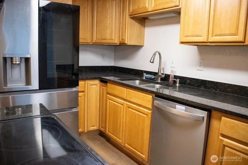 Property photo for 23411 102nd Avenue Se #e107, Kent photo 18