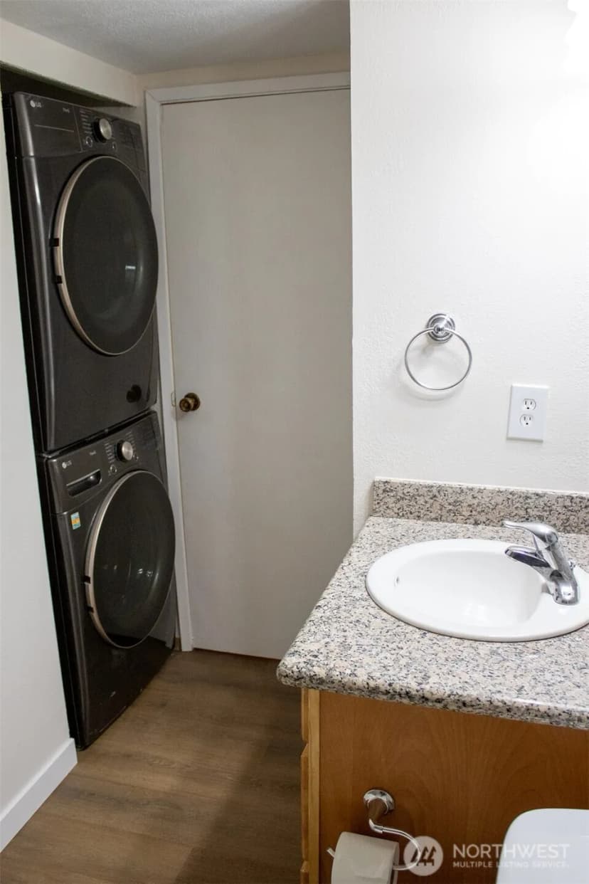 Property photo for 23411 102nd Avenue Se #e107, Kent photo 27