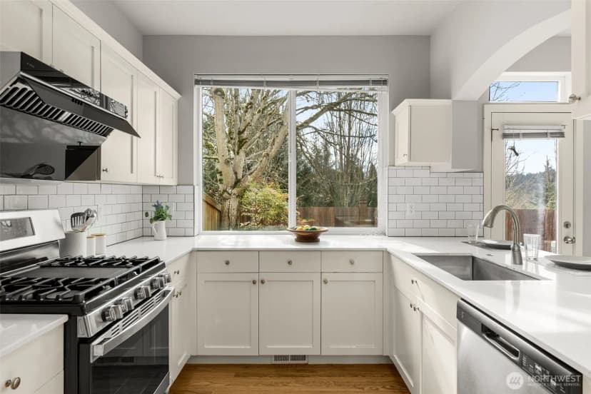 Property photo for 23909 Se 7th Lane, Sammamish photo 17