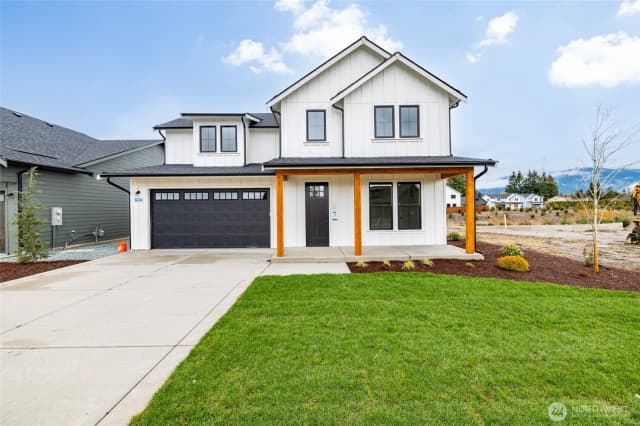 Property photo for 624 Legacy Way, Sedro Woolley