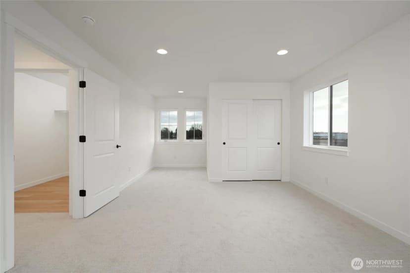 Property photo for 624 Legacy Way, Sedro Woolley photo 31
