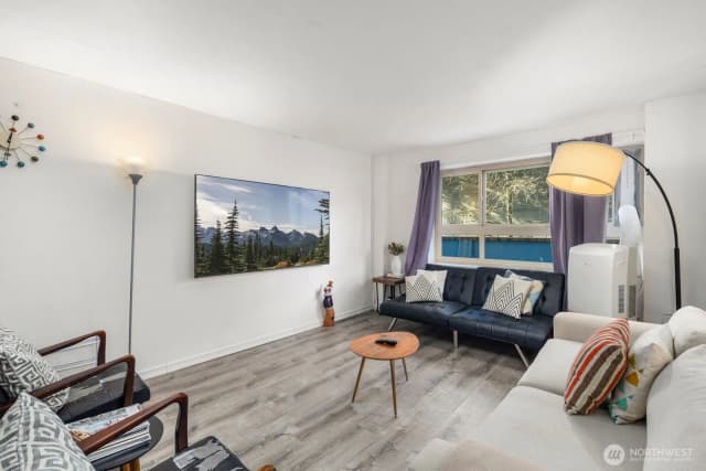 Property photo for 1400 Hubbell Place #409, Seattle photo 5