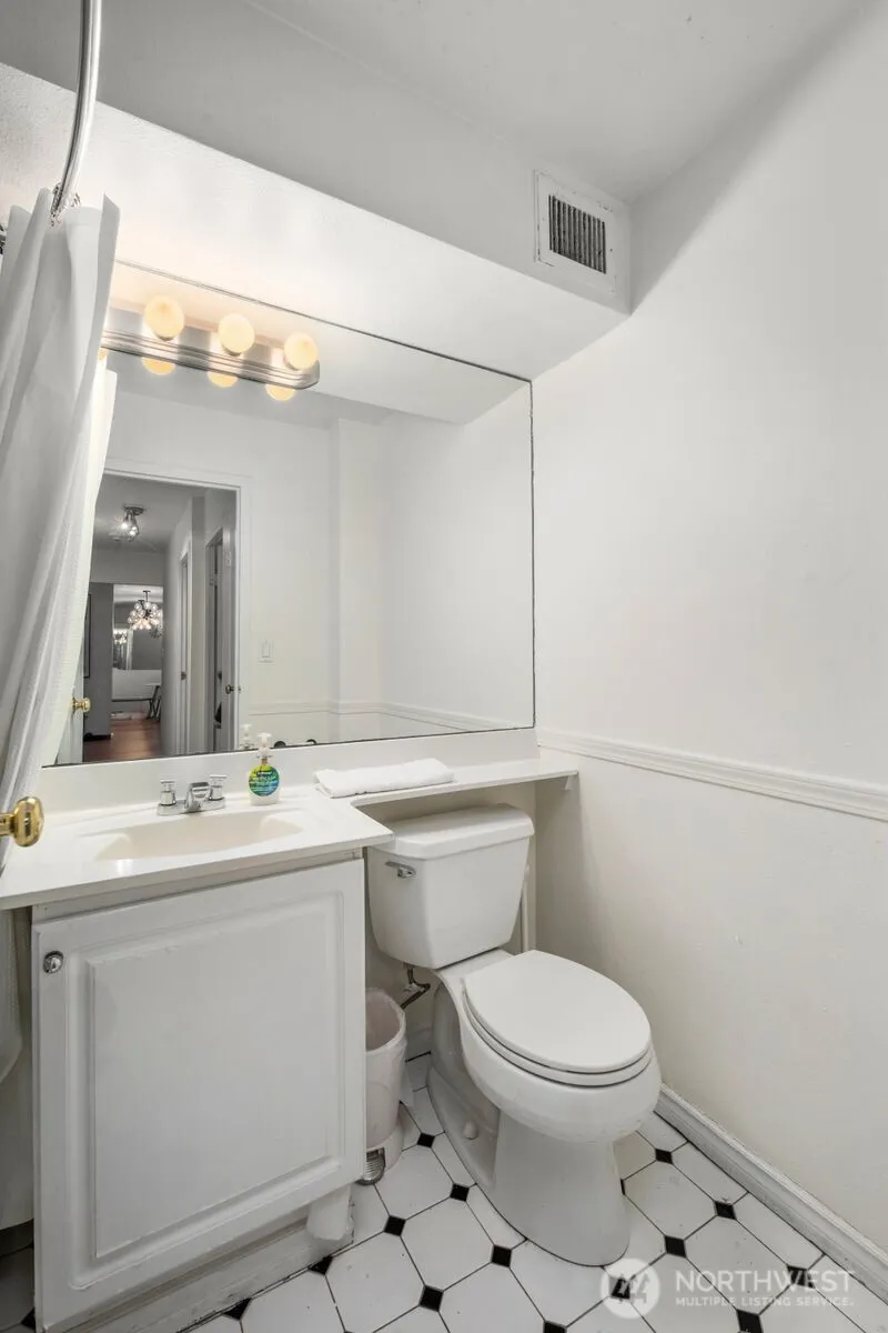 Property photo for 1400 Hubbell Place #409, Seattle photo 15