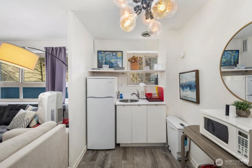 Property photo for 1400 Hubbell Place #409, Seattle photo 12