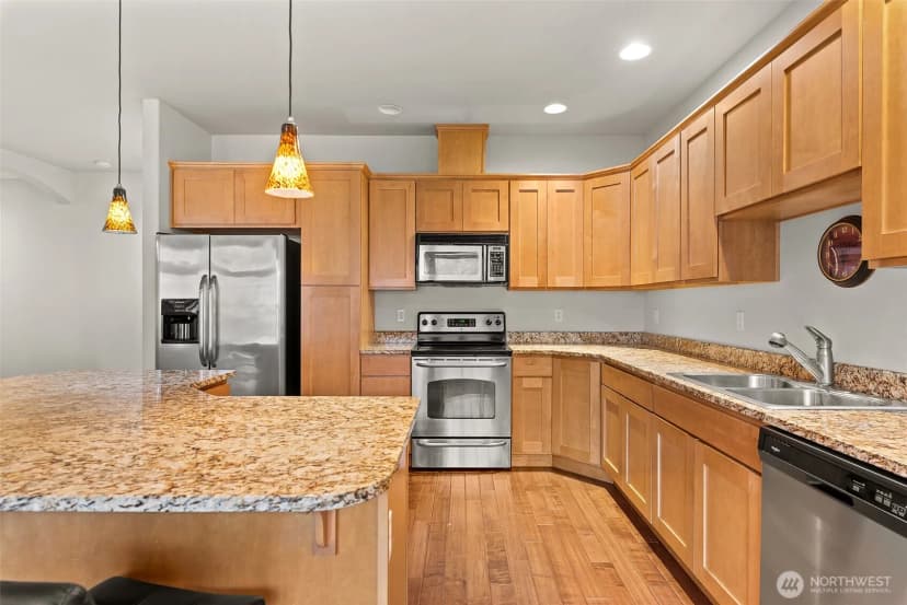 Property photo for 9270 Canyon Drive Nw #c16, Quincy photo 23