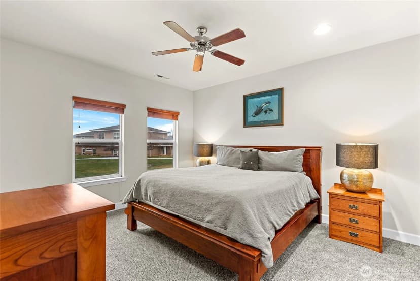 Property photo for 9270 Canyon Drive Nw #c16, Quincy photo 28