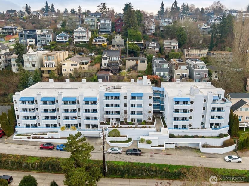 Property photo for 2244 13th Avenue W #407, Seattle photo 6