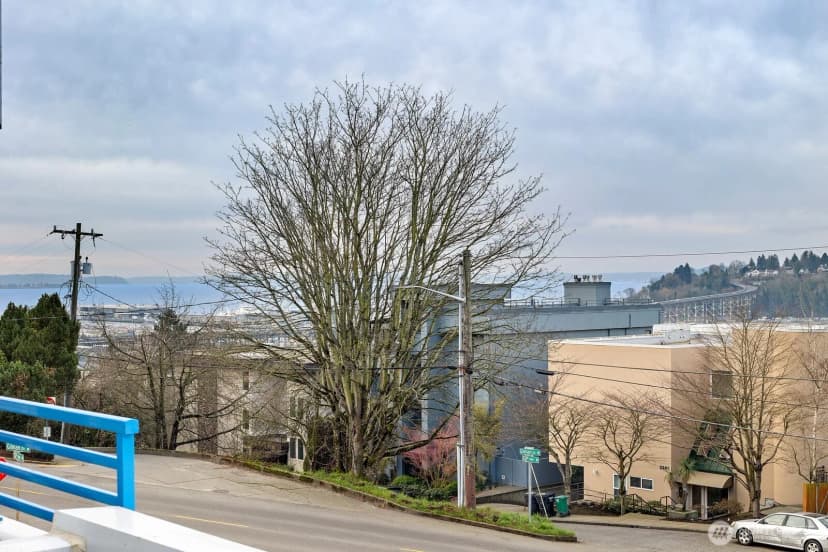Property photo for 2244 13th Avenue W #407, Seattle photo 8